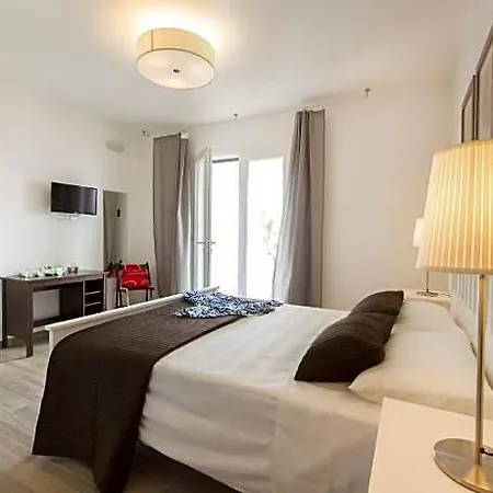 Hotel Idieh Homes Taviano (Lecce)